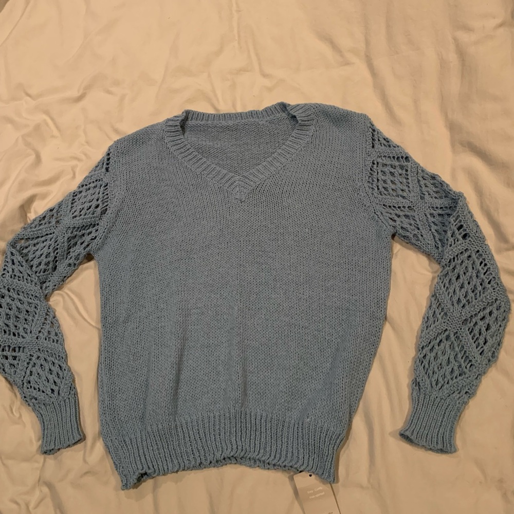 Elegant Blue V-Neck Sweater